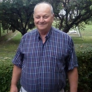 c57f4b7profilképe