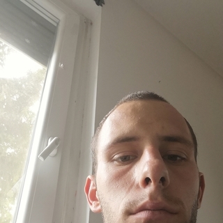 cad220bfprofilképe