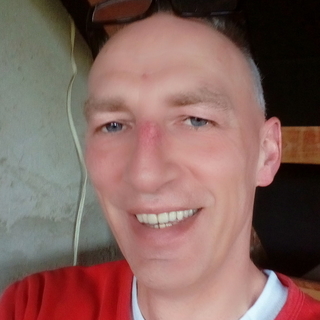 0f62fad6b4aprofilképe