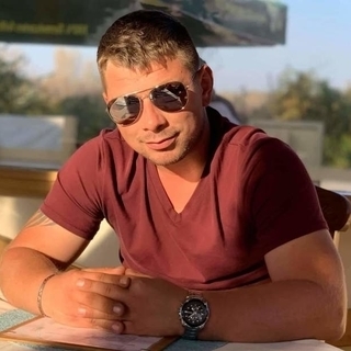 5a4eeaprofilképe