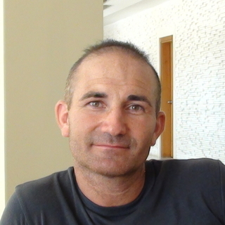 8d38profilképe