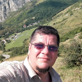 06e188profilképe