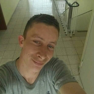 2fe6ce0profilképe