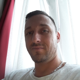 4cdf54bprofilképe