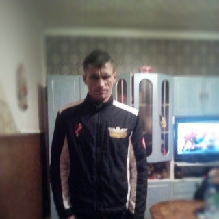 0e40415b79profilképe