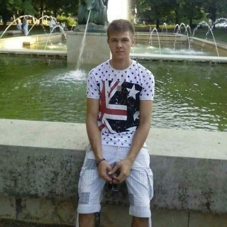 4bb66profilképe
